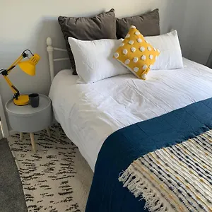  Apartment The Hideaway, Calm, Cozy, Dog Friendly Retreat United Kingdom