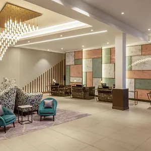 Hilton Teca Отель
